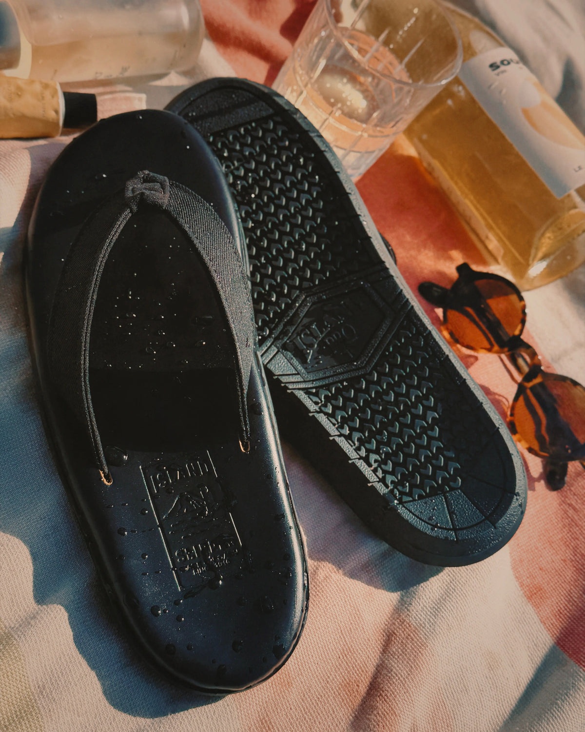 G.S. X Island Slipper Classic - Black Island Slipper