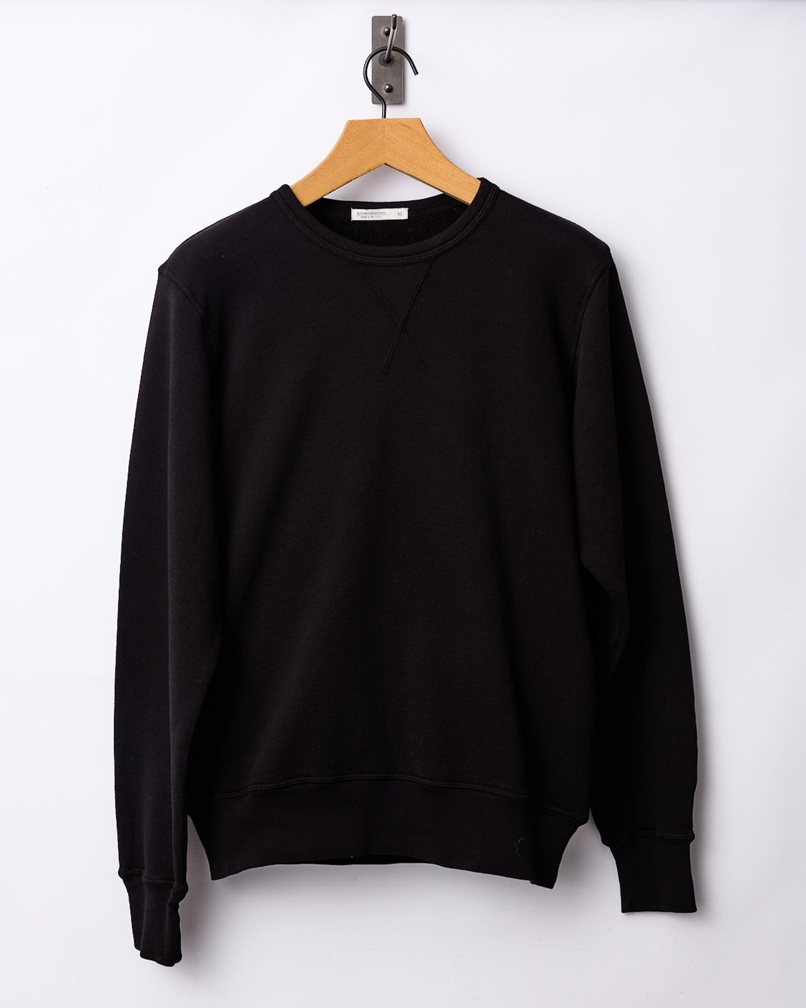 French Terry Sweatshirt - Black - grown&sewn