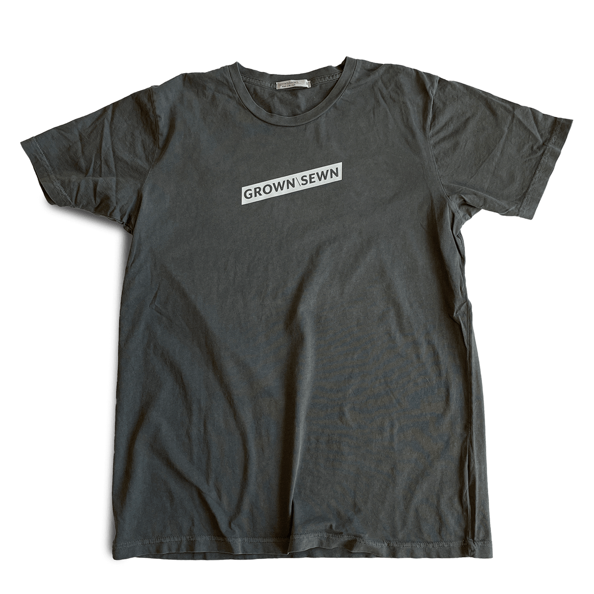 Crooked Slash Logo T Shirt Coal - grown&amp;sewn